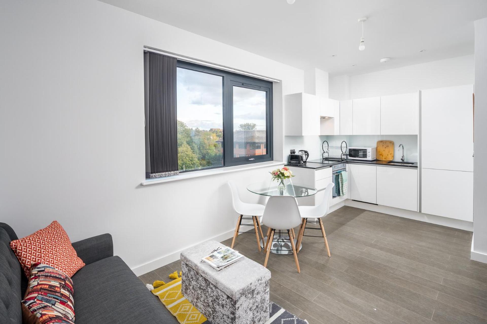 St Albans City Apartments - Near Luton Airport And Harry Potter World Екстер'єр фото