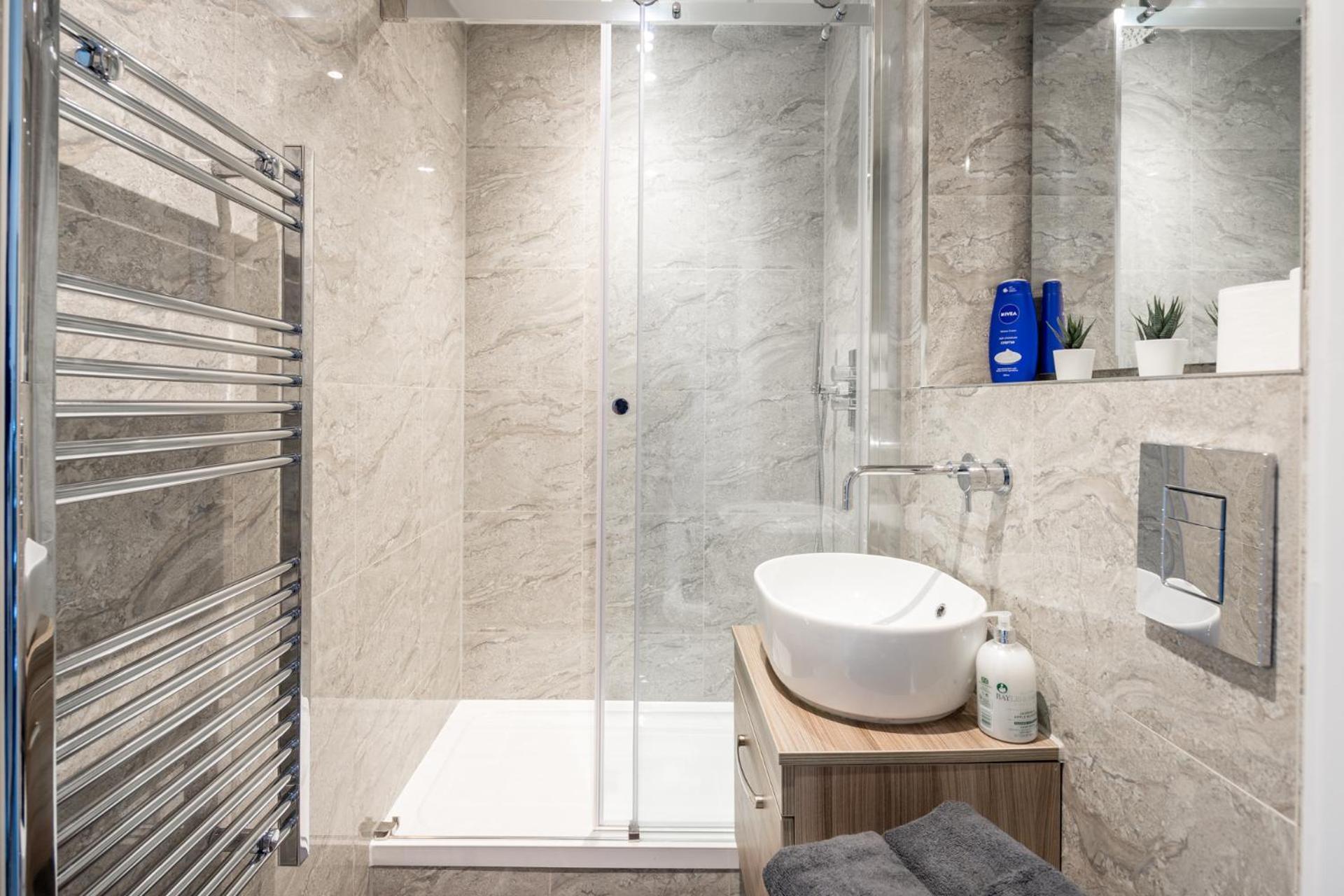 St Albans City Apartments - Near Luton Airport And Harry Potter World Екстер'єр фото