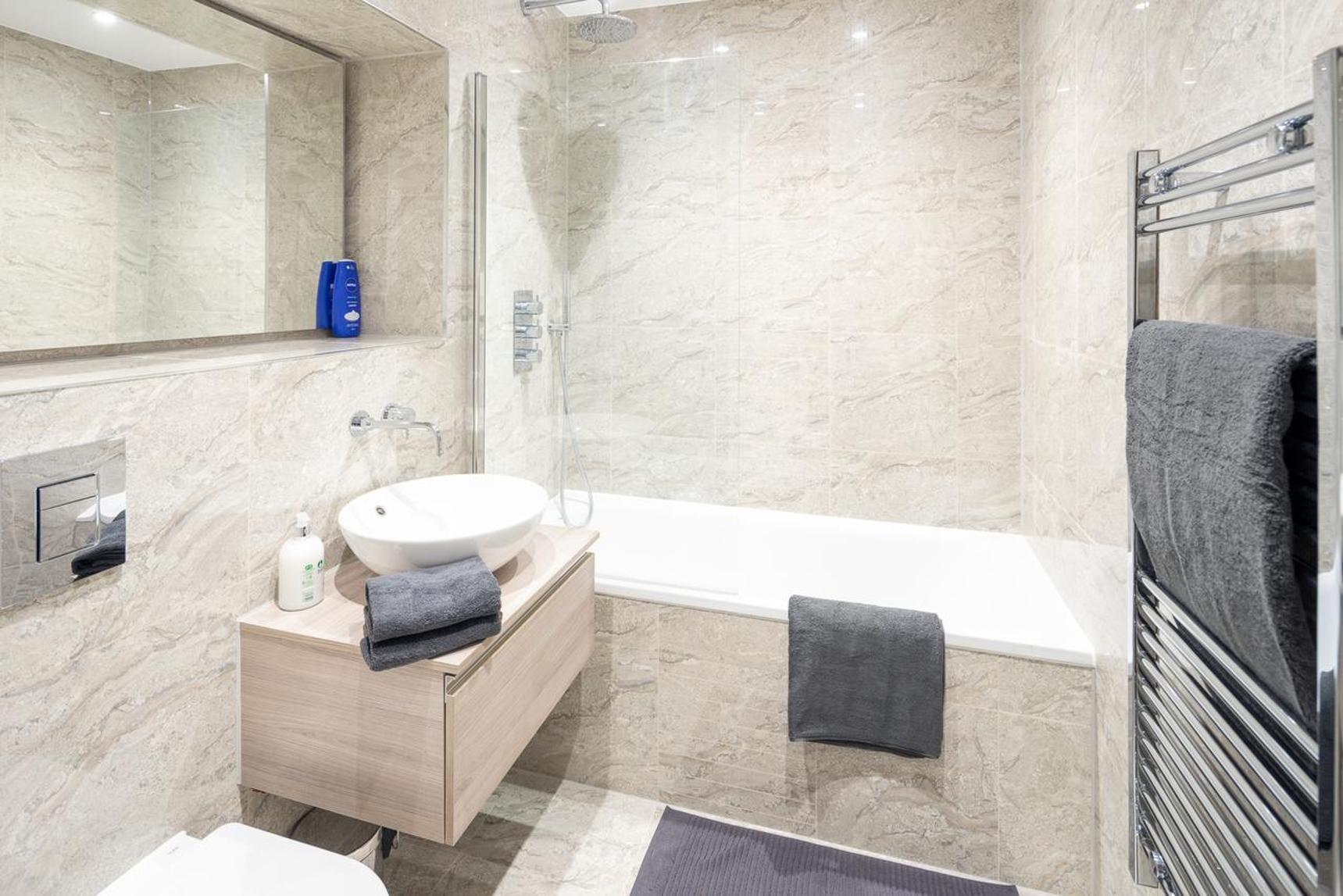 St Albans City Apartments - Near Luton Airport And Harry Potter World Екстер'єр фото