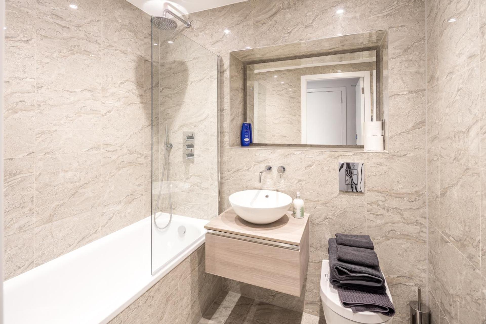 St Albans City Apartments - Near Luton Airport And Harry Potter World Екстер'єр фото